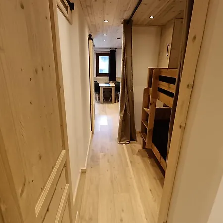 Apartament Front De Neige - Skis Aux Pieds, Balcon Vue Montagne Val Thorens