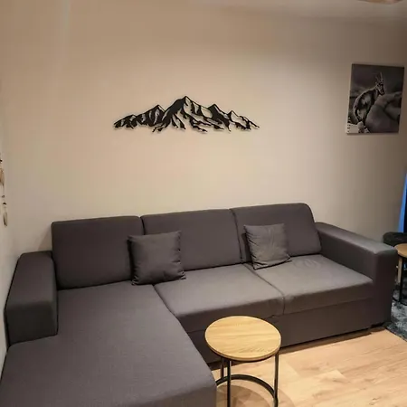 Front De Neige - Skis Aux Pieds, Balcon Vue Montagne Apartment *